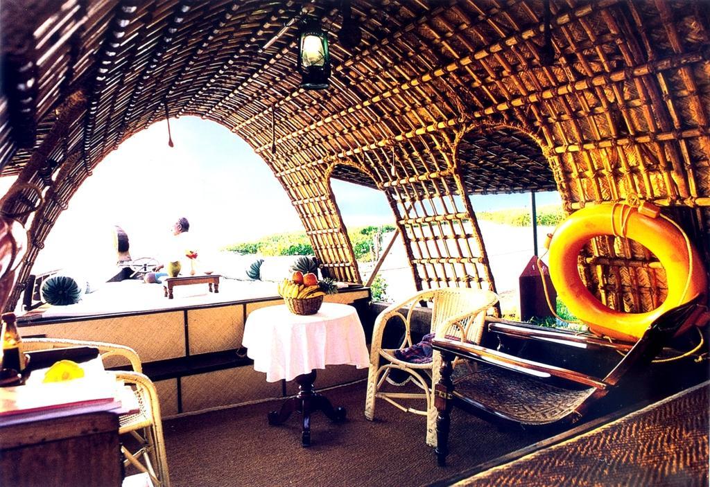 Spice Coast Cruises - Houseboat, A Cgh Earth Experience Hotel Alappuzha Exterior photo